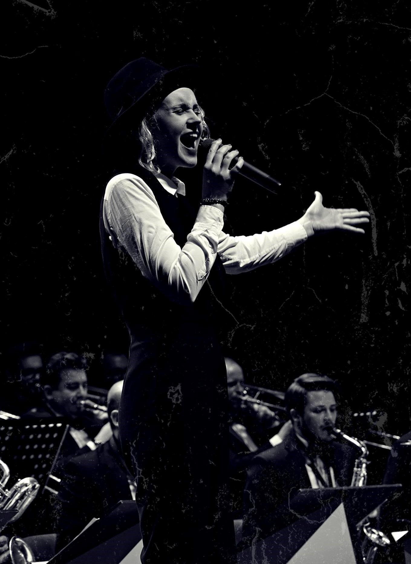Koncert z piosenką francuską