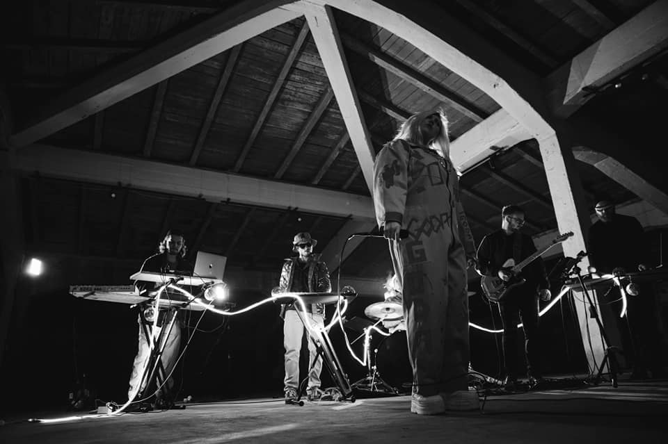 Tribute to Billie – koncert Billie Eilish